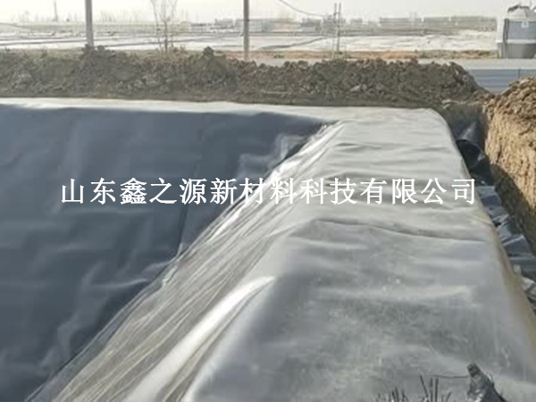關(guān)于魚塘防滲膜接縫處理有哪些施工經(jīng)驗(yàn)？